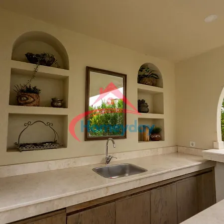 Villaharmony B2 ヴィラ *