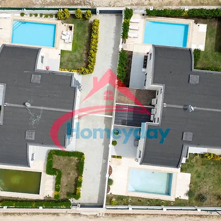 Villaharmony B2 ヴィラ *